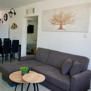 Levis House דירה